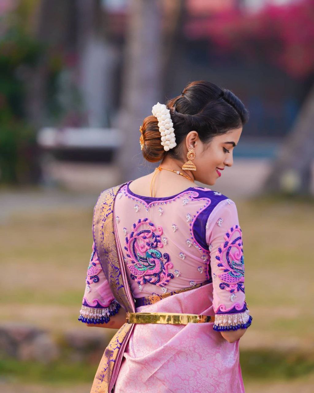 Splendiferous Pink Soft Banarasi Silk Saree With Sophisticated Blouse Piece