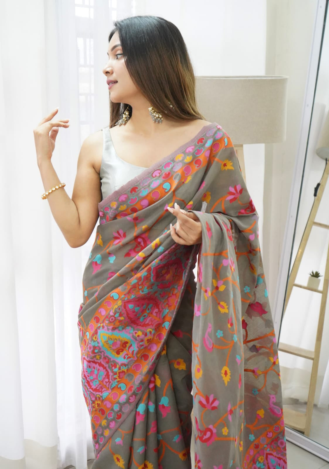 Symmetrical Grey Pashmina Saree With Ethnic Blouse Piece