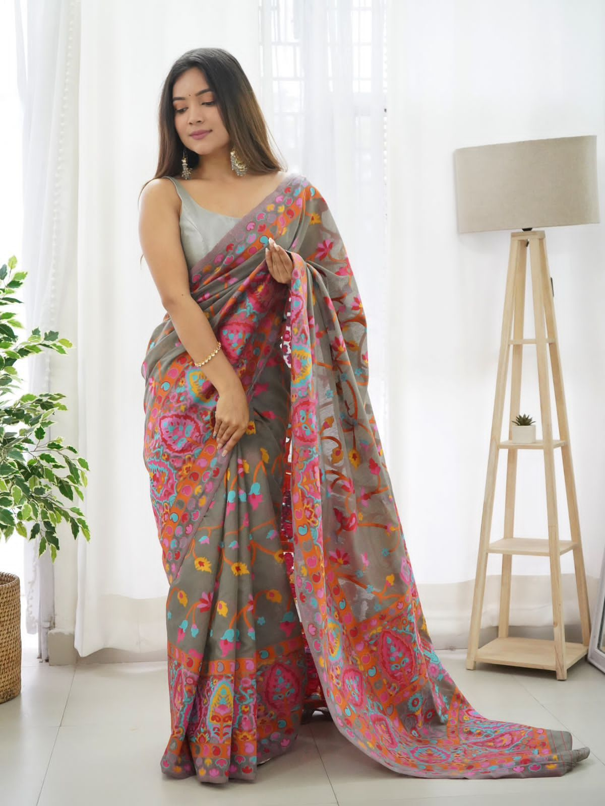 Symmetrical Grey Pashmina Saree With Ethnic Blouse Piece