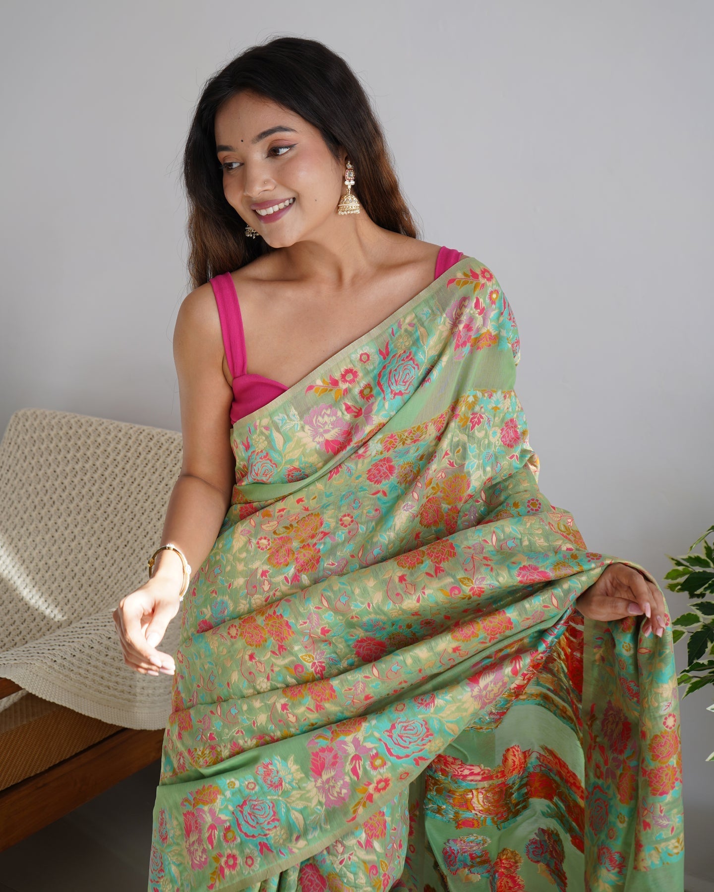 Staggering Pista Pashmina Saree With Scrupulous Blouse Piece