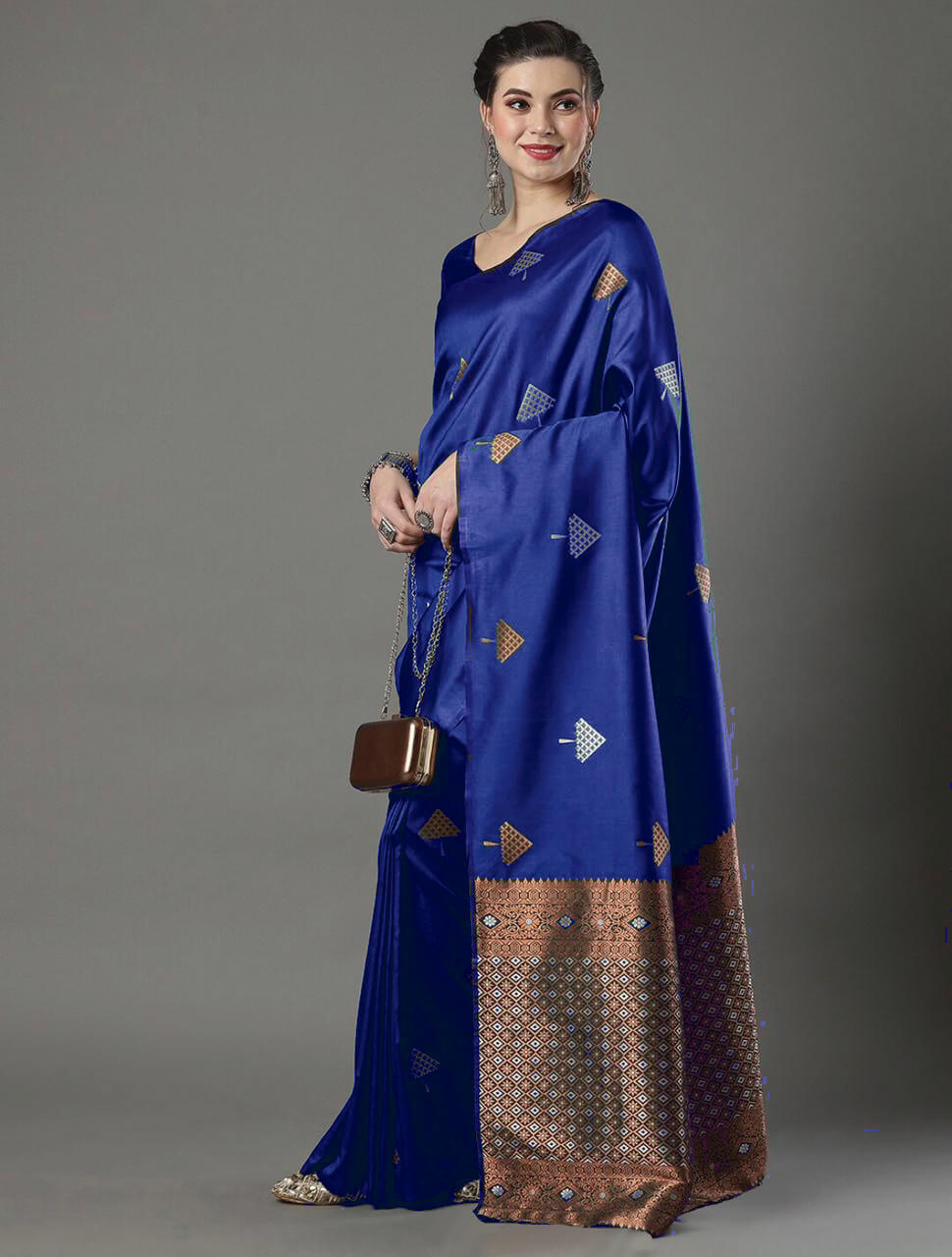 Embrocation Blue Soft Silk Saree With Ethnic Blouse Piece