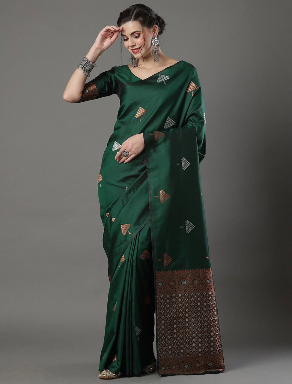 Moiety Green Soft Silk Saree With Vestigial Blouse Piece