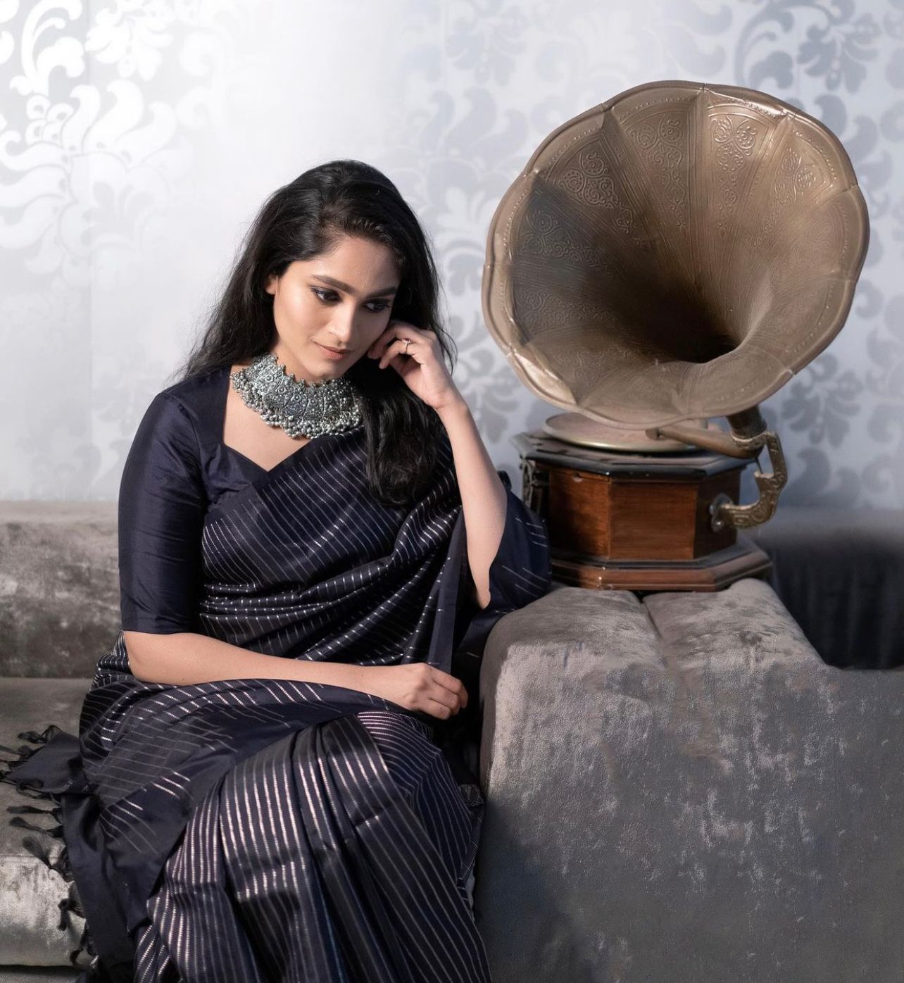 Surpassing Black Soft Silk Saree With Stunning Blouse Piece