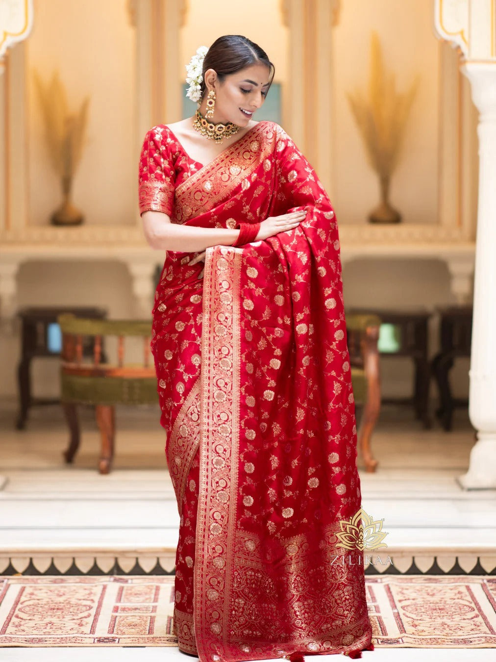 Stylish Red Soft Silk Saree With Diaphanous Blouse Piece