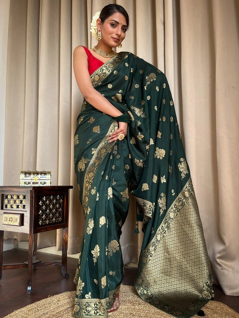 Symmetrical Dark Green Soft Silk Saree With Lustrous Blouse Piece