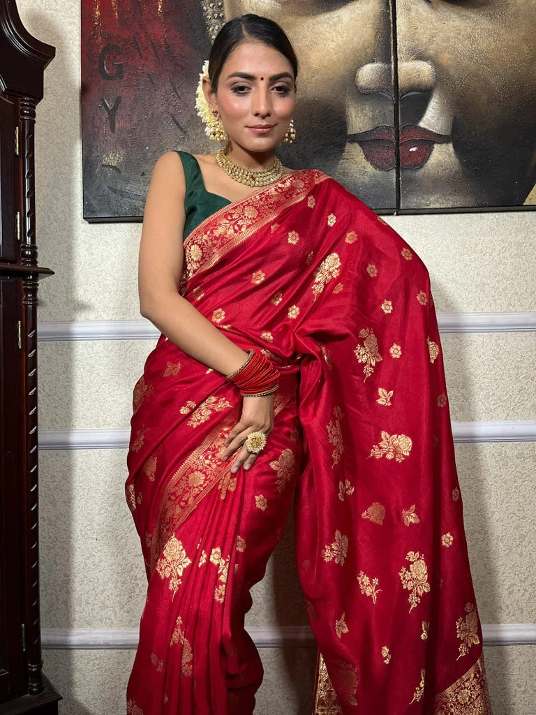 Desultory Red Soft Silk Saree With Adoring Blouse Piece