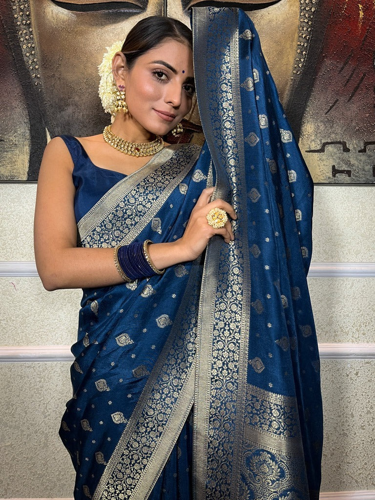 Moiety Navy Blue Soft Silk Saree With Entrancing Blouse Piece