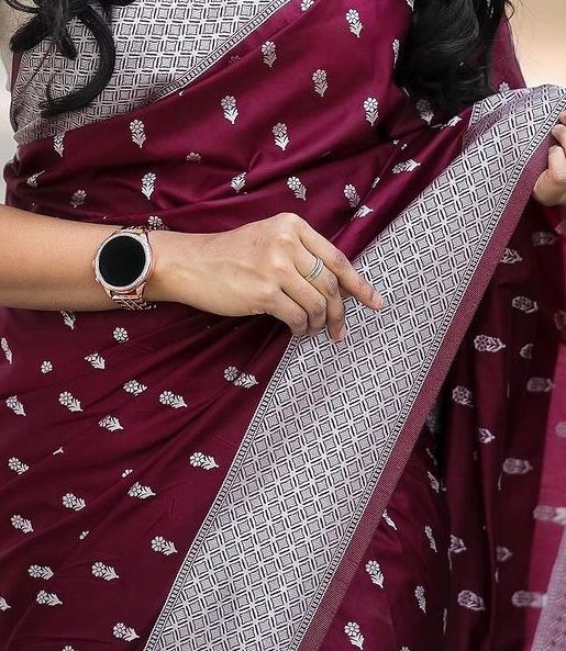 Magnetic Wine Cotton Silk Saree With Engrossing Blouse Piece