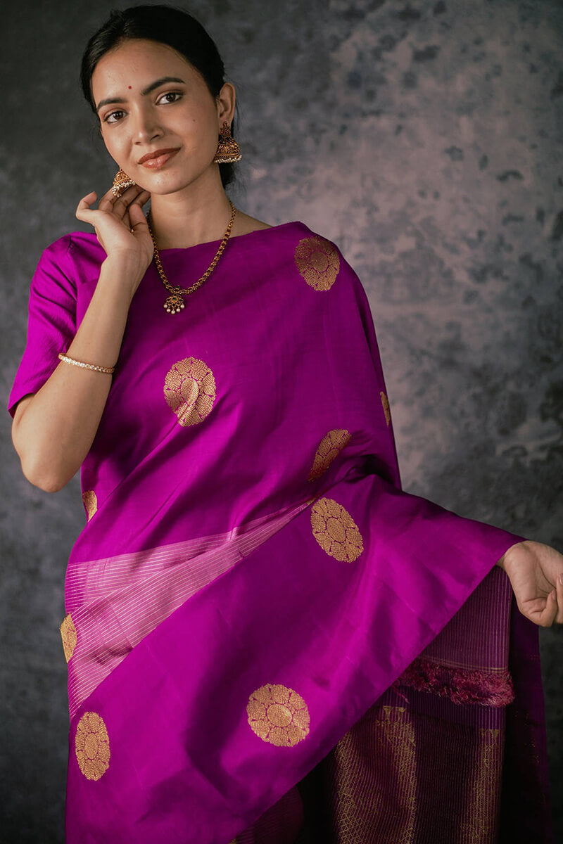 Engrossing Magenta Soft Silk Saree With Fancifull Blouse Piece