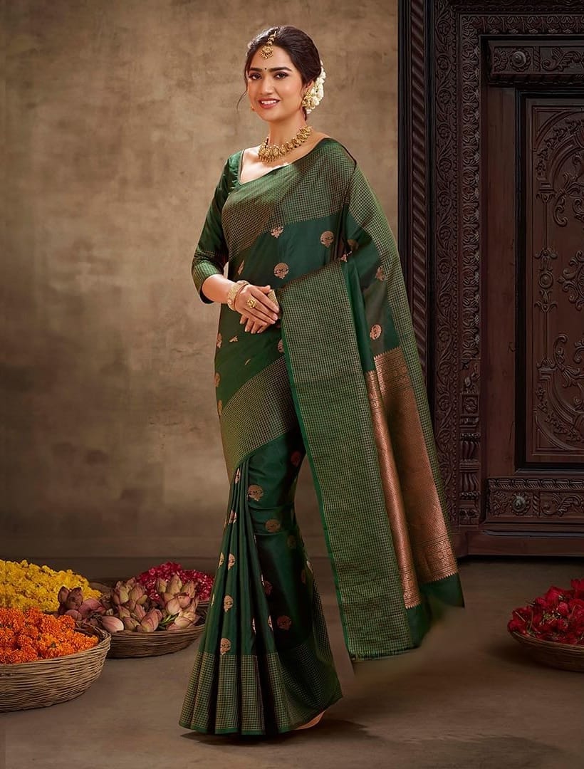 Tempting Dark Green Soft Silk Saree With Piquant Blouse Piece