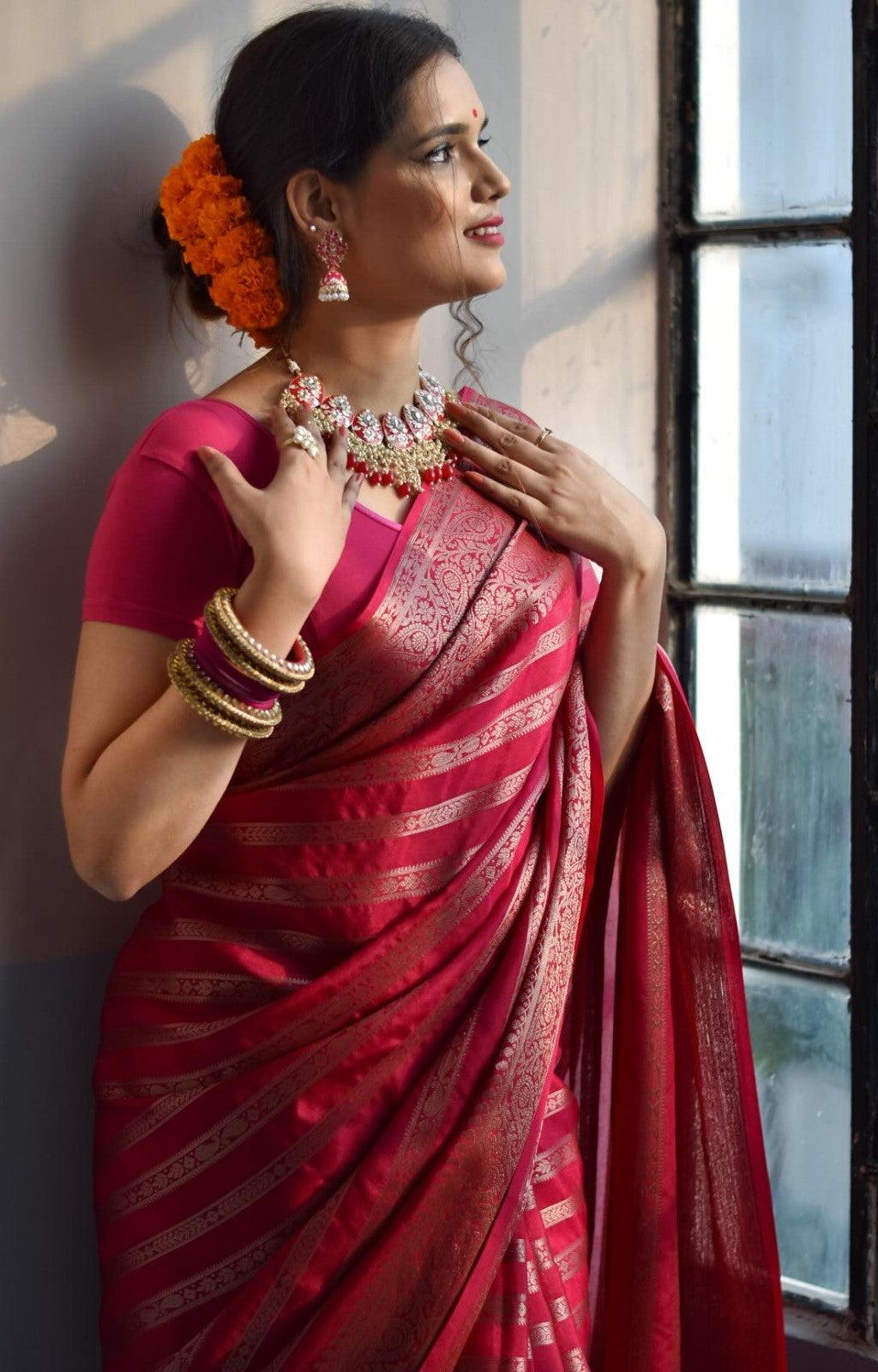 Alluring Dark Pink Soft Silk Saree With Glamorous Blouse Piece