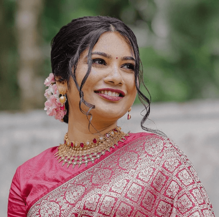 Tempting Dark Pink Soft Silk Saree With Sonorous Blouse Piece