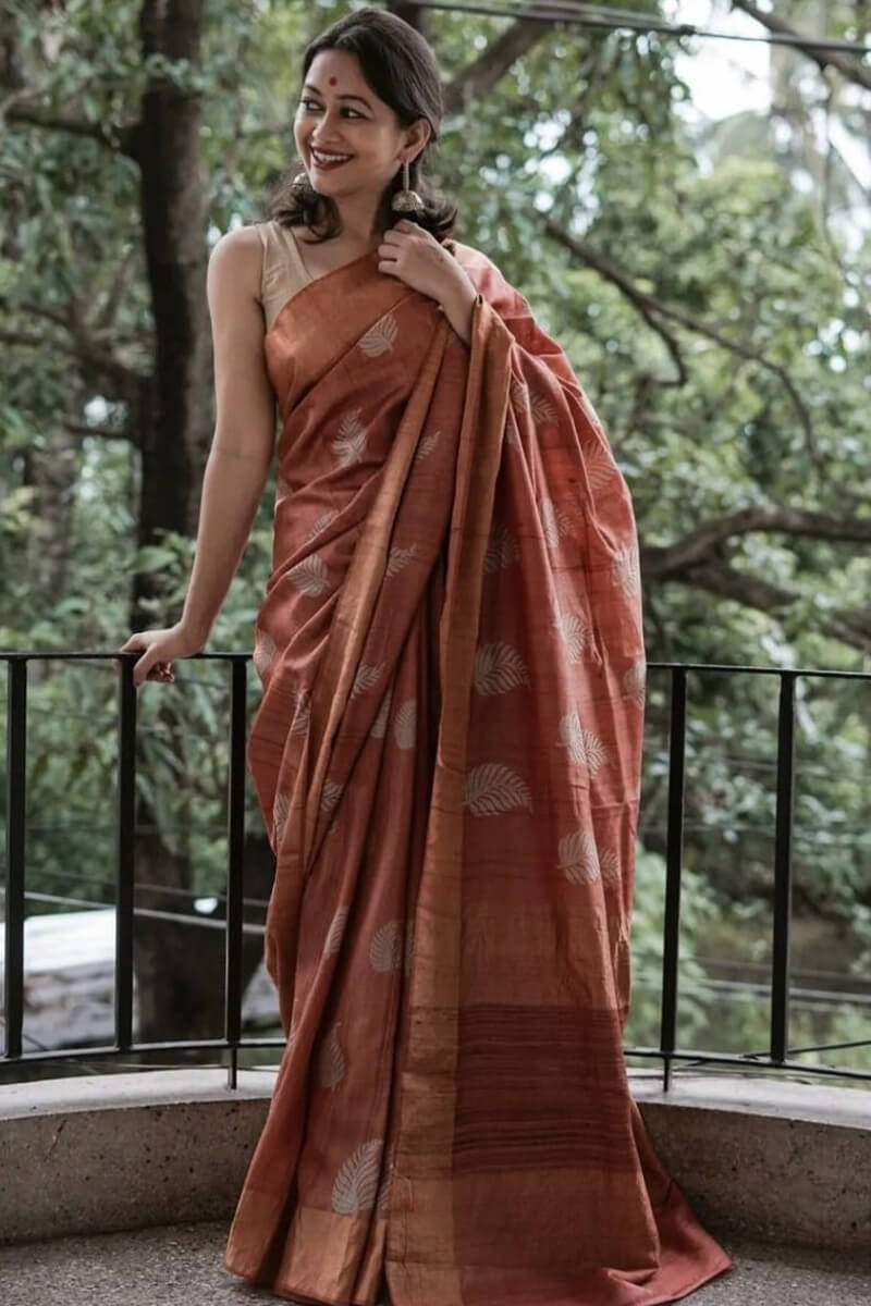 Majestic Brown Linen Silk Saree With Supernal Blouse Piece