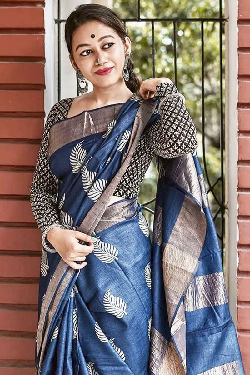 Blissful Navy Blue Linen Silk Saree With Intricate Blouse Piece