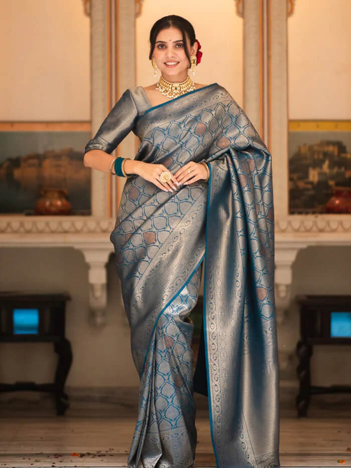 Outstanding Blue Soft Silk Saree With Beautiful Blouse Piece