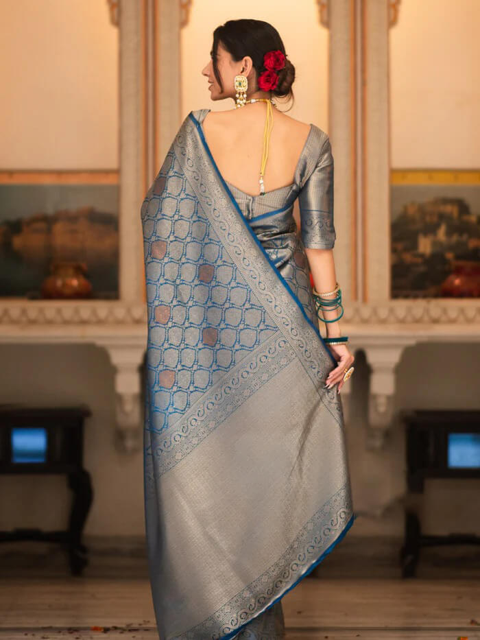 Outstanding Blue Soft Silk Saree With Beautiful Blouse Piece