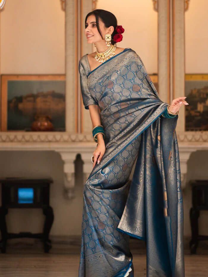 Outstanding Blue Soft Silk Saree With Beautiful Blouse Piece