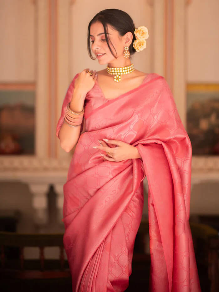 Beauteous Pink Soft Silk Saree With Comely Blouse Piece