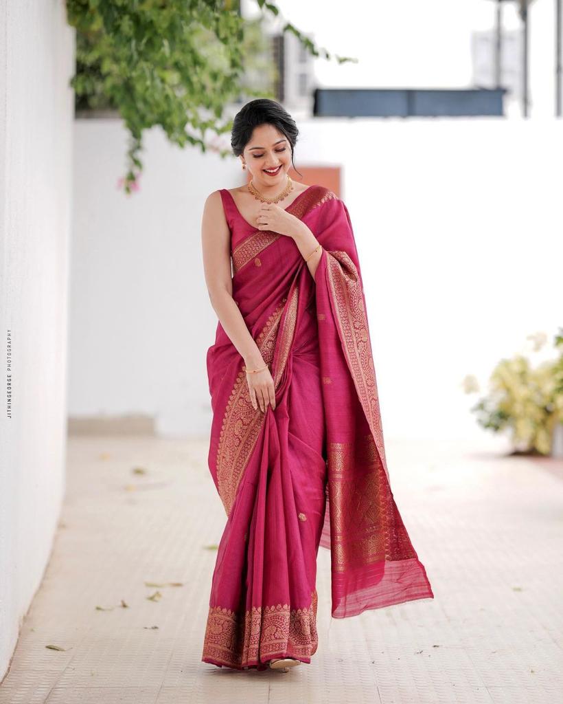 Allure Dark Pink Soft Silk Saree With Chatoyant Blouse Piece