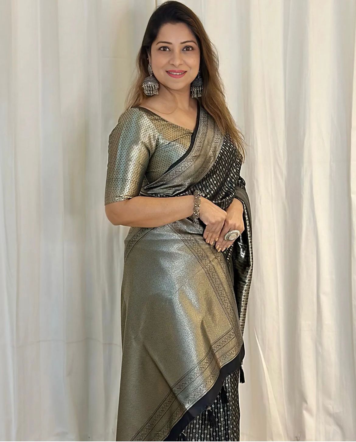 Rhapsody Black Soft Silk Saree With Grandiose Blouse Piece