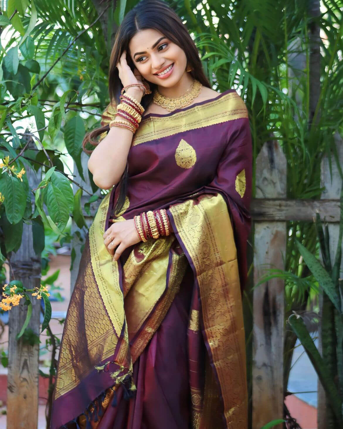 Appealing Wine Soft Silk Saree With Outstanding Blouse Piece