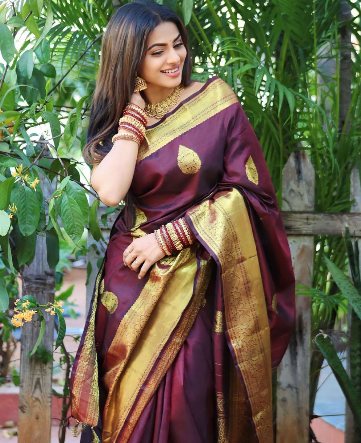 Appealing Wine Soft Silk Saree With Outstanding Blouse Piece