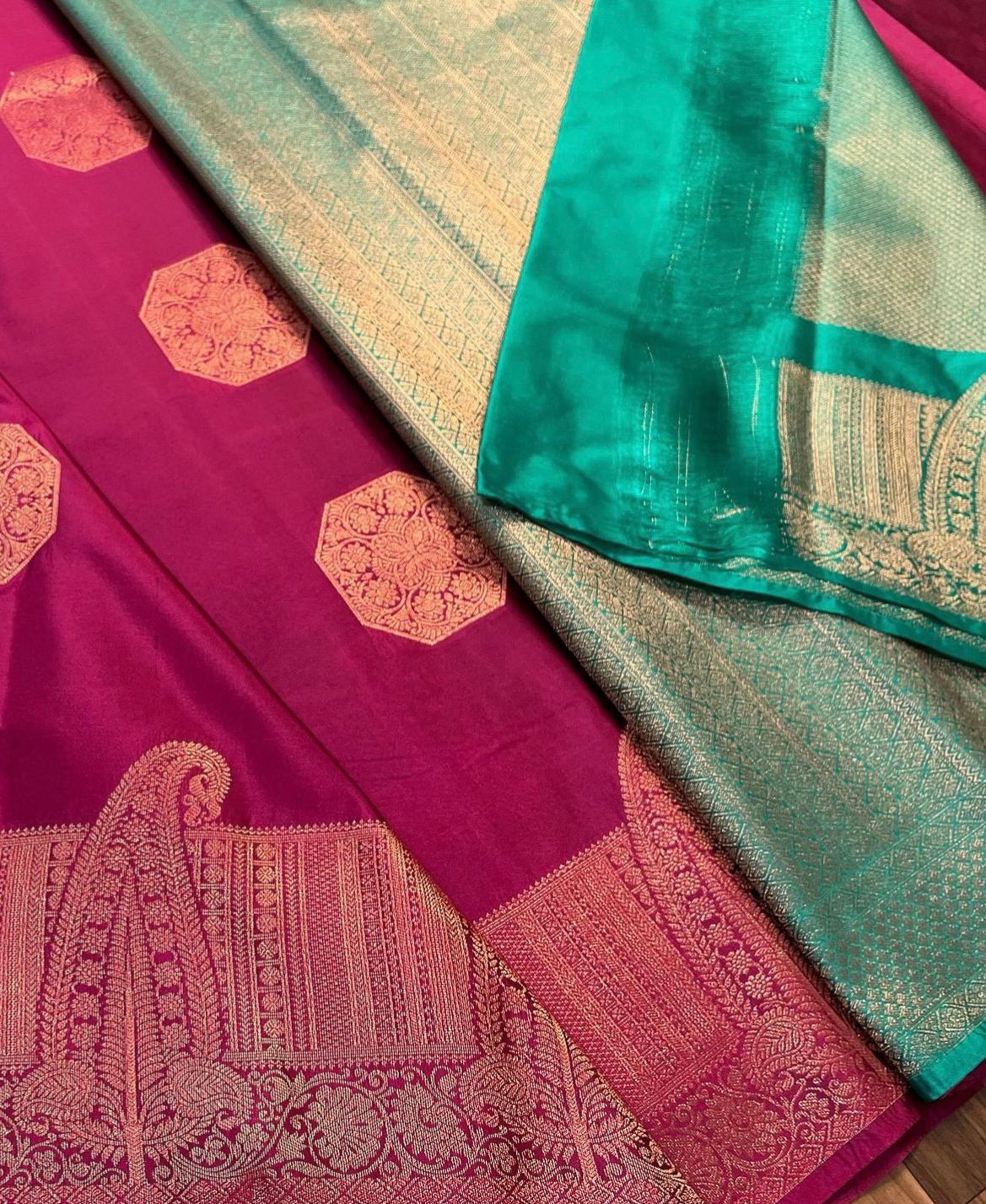 Artistic Dark Pink Soft Silk Saree With Glamorous Blouse Piece