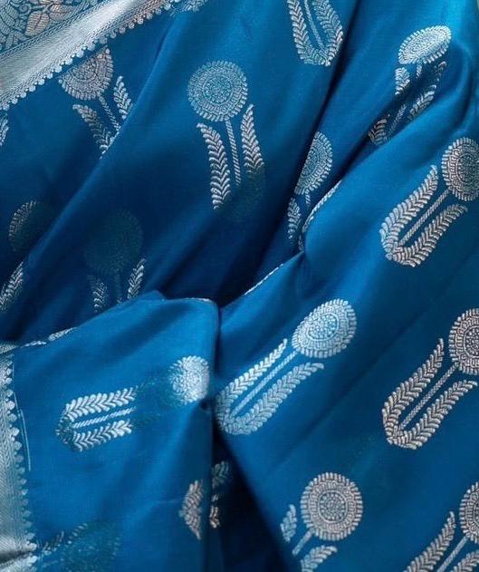 Wonderful Blue Soft Silk Saree With Sempiternal Blouse Piece