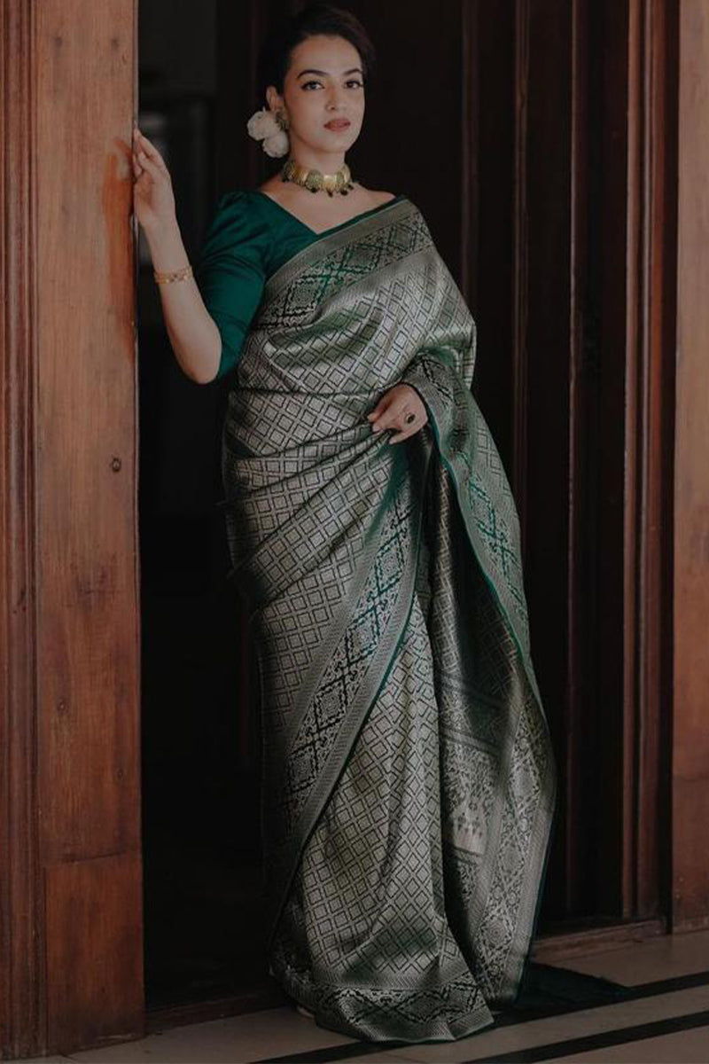 Verdant Green Soft Silk Saree With Radiant Blouse Piece