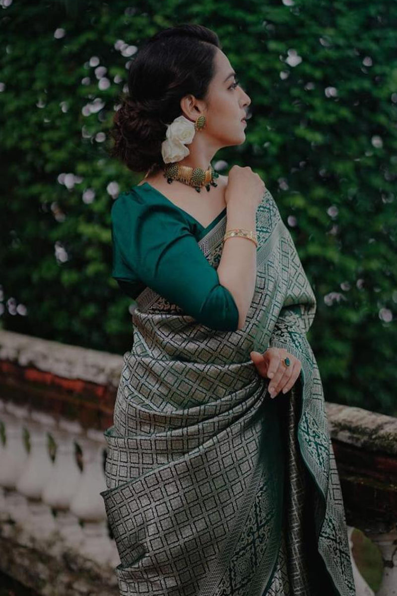 Verdant Green Soft Silk Saree With Radiant Blouse Piece