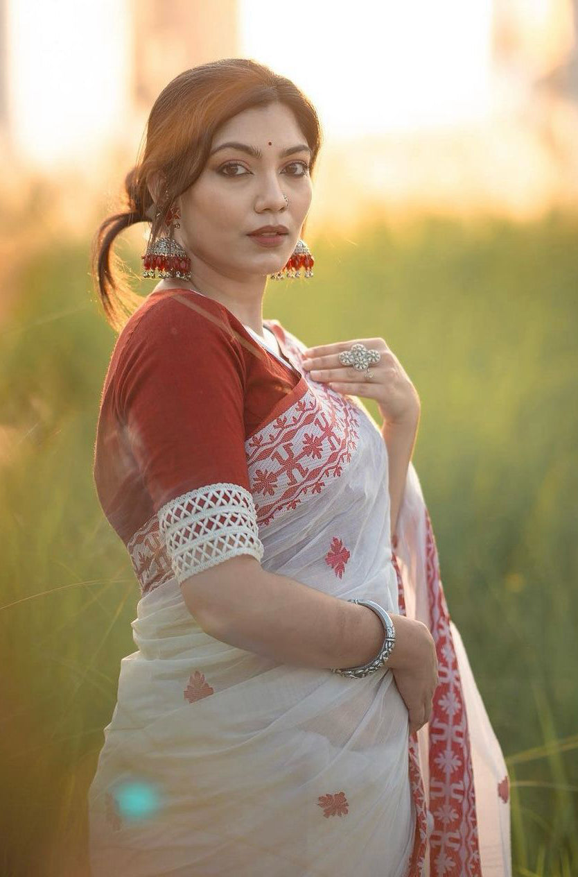 Demesne White Cotton Silk Saree With Zephyr Blouse Piece