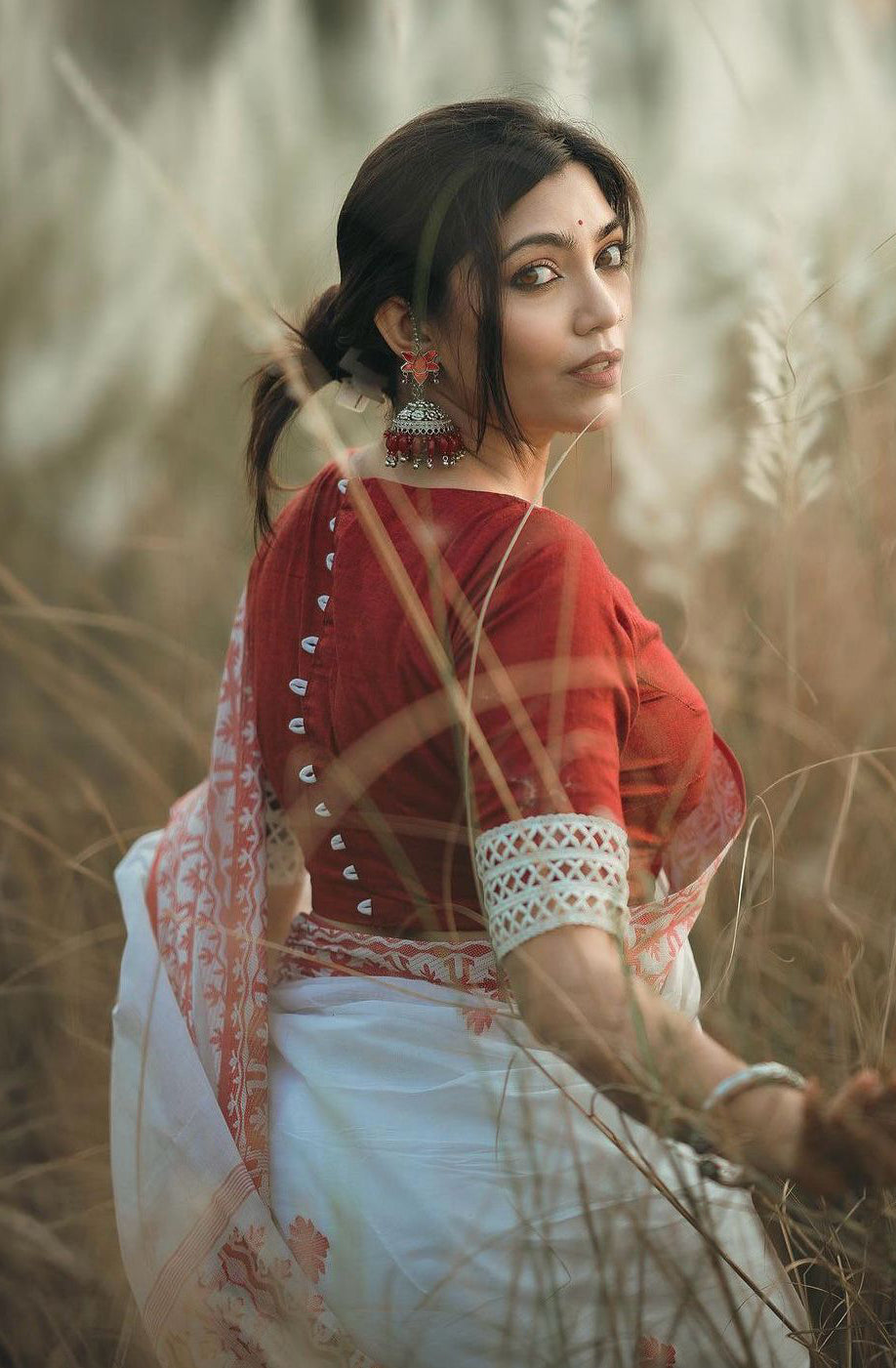 Demesne White Cotton Silk Saree With Zephyr Blouse Piece