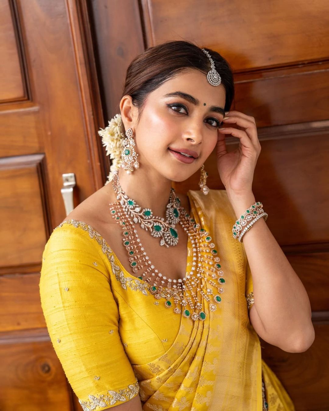 Attractive Yellow Soft Silk Saree With Desirable Blouse Piece