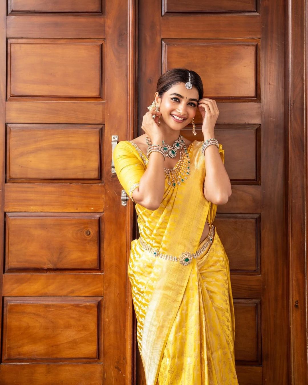 Attractive Yellow Soft Silk Saree With Desirable Blouse Piece