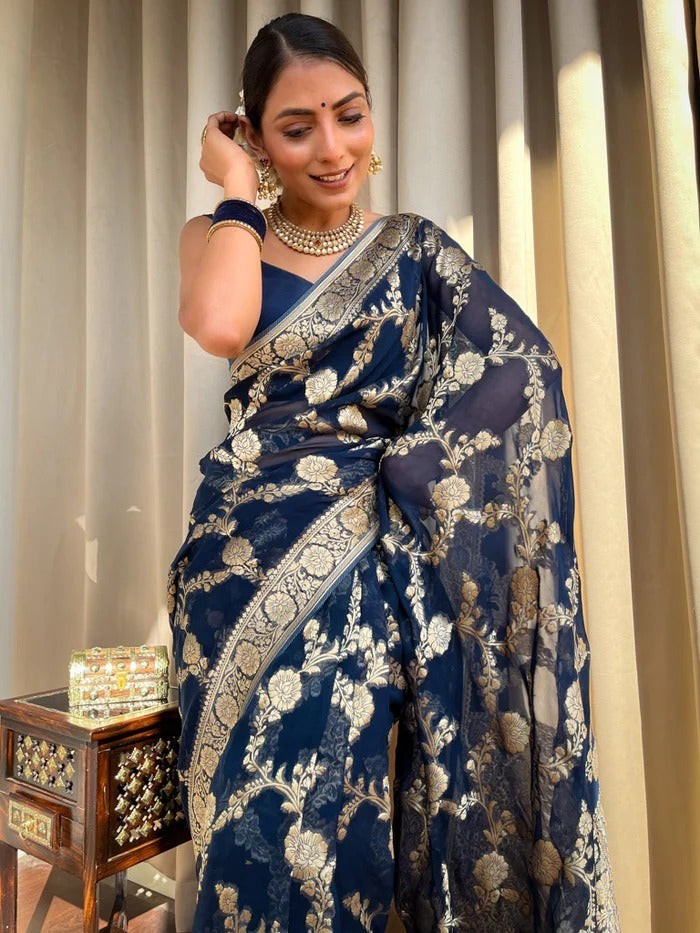 Luxuriant Navy Blue Soft Silk Saree With Classic Blouse Piece