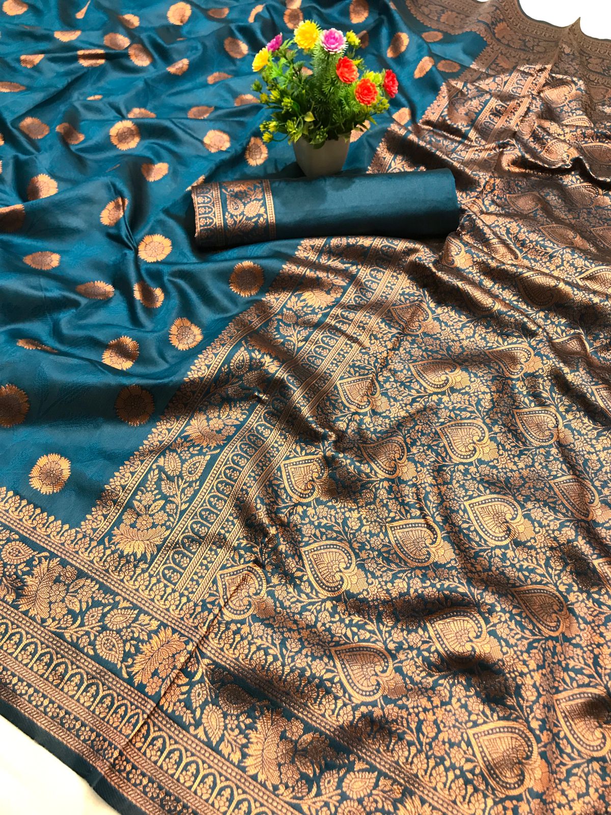 Preferable Rama Soft Silk Saree With Panache Blouse Piece