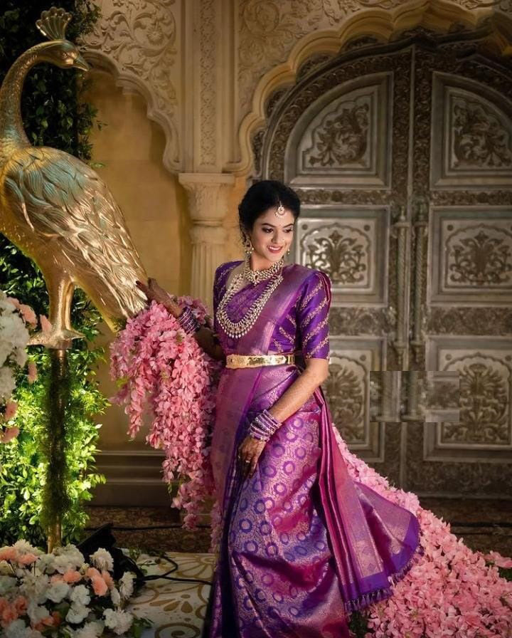 Vestigial Purple Soft Silk Saree With Flattering Blouse Piece