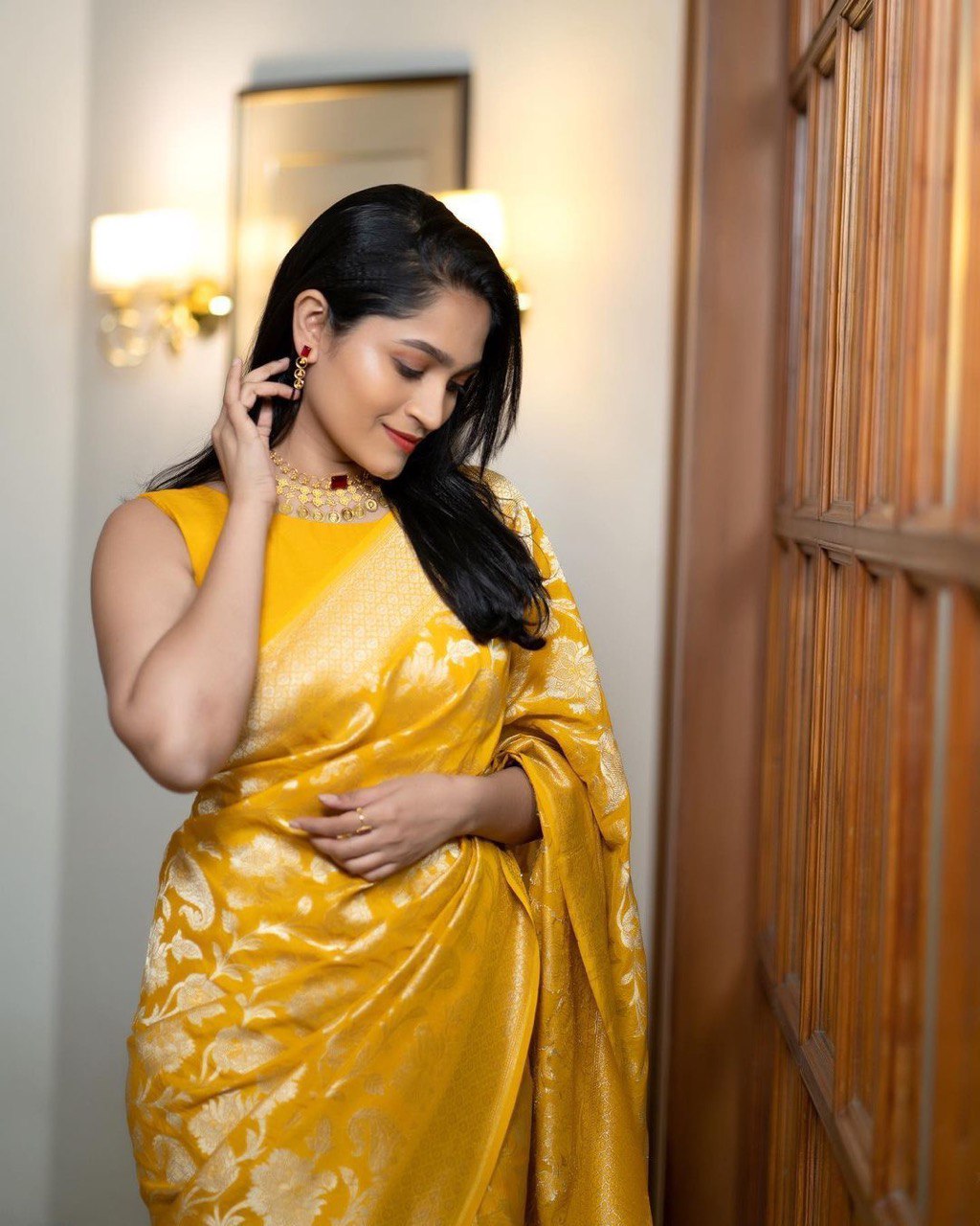 Impressive Yellow Soft Silk Saree With Pulsating Blouse Piece