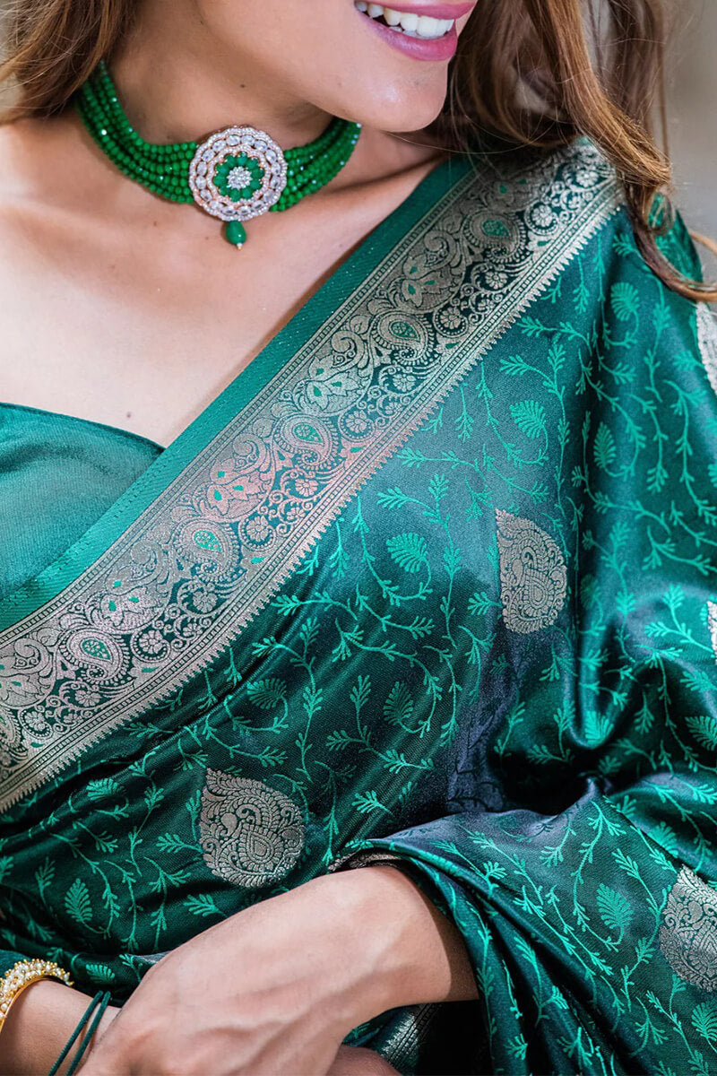 Vestigial Dark Green Soft Silk Saree With Incredible Blouse Piece