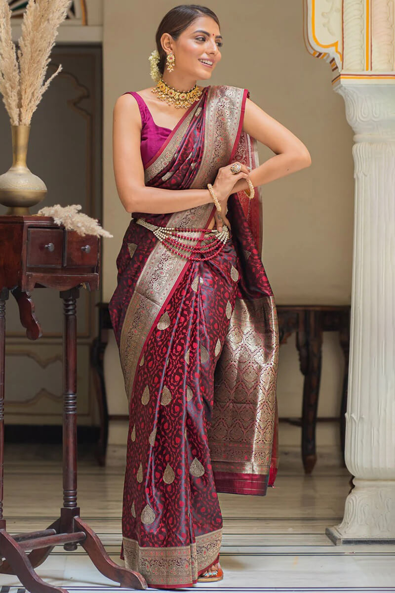 Improbable Maroon Soft Silk Saree With Enigmatic Blouse Piece