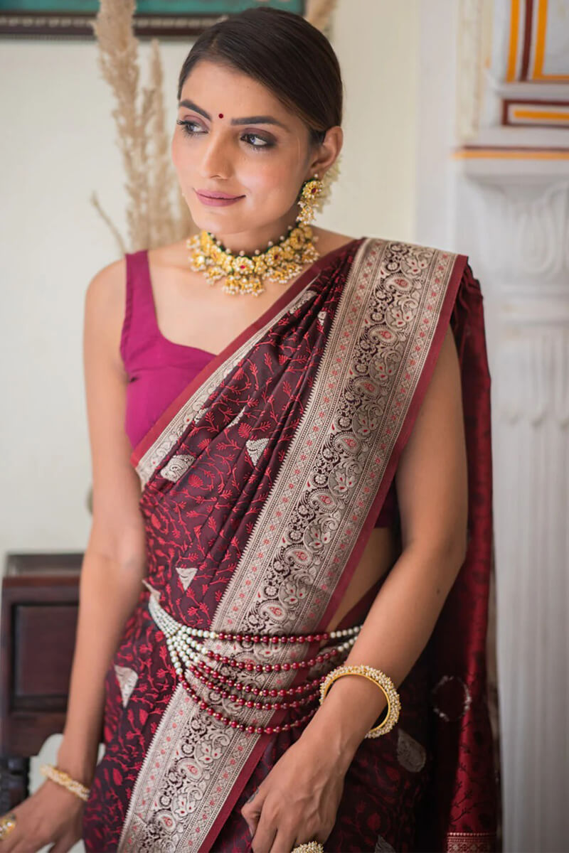 Improbable Maroon Soft Silk Saree With Enigmatic Blouse Piece