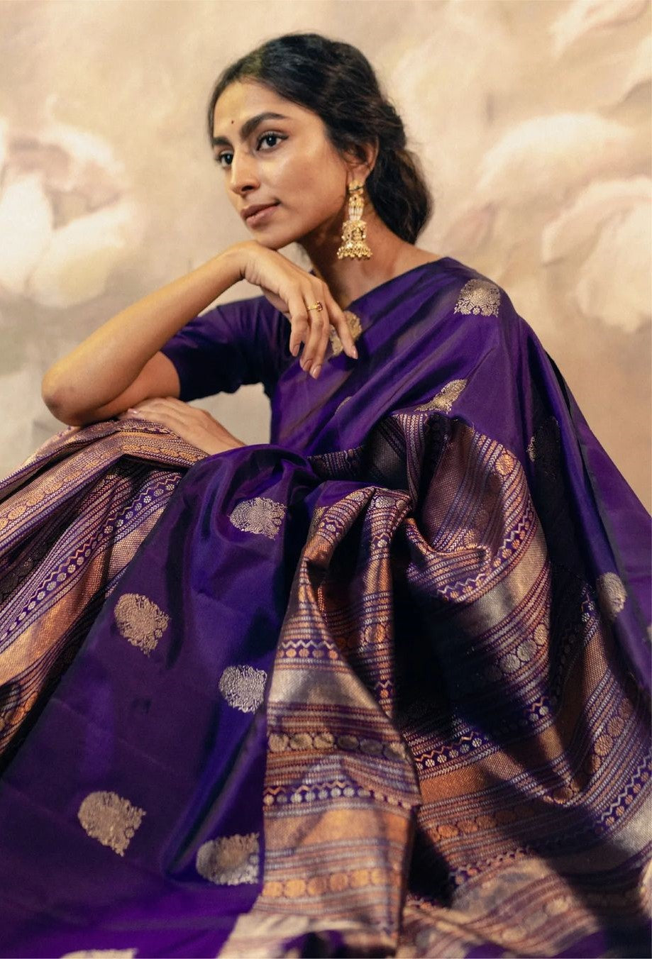 Scintillating Purple Soft Silk Saree With Ornate Blouse Piece