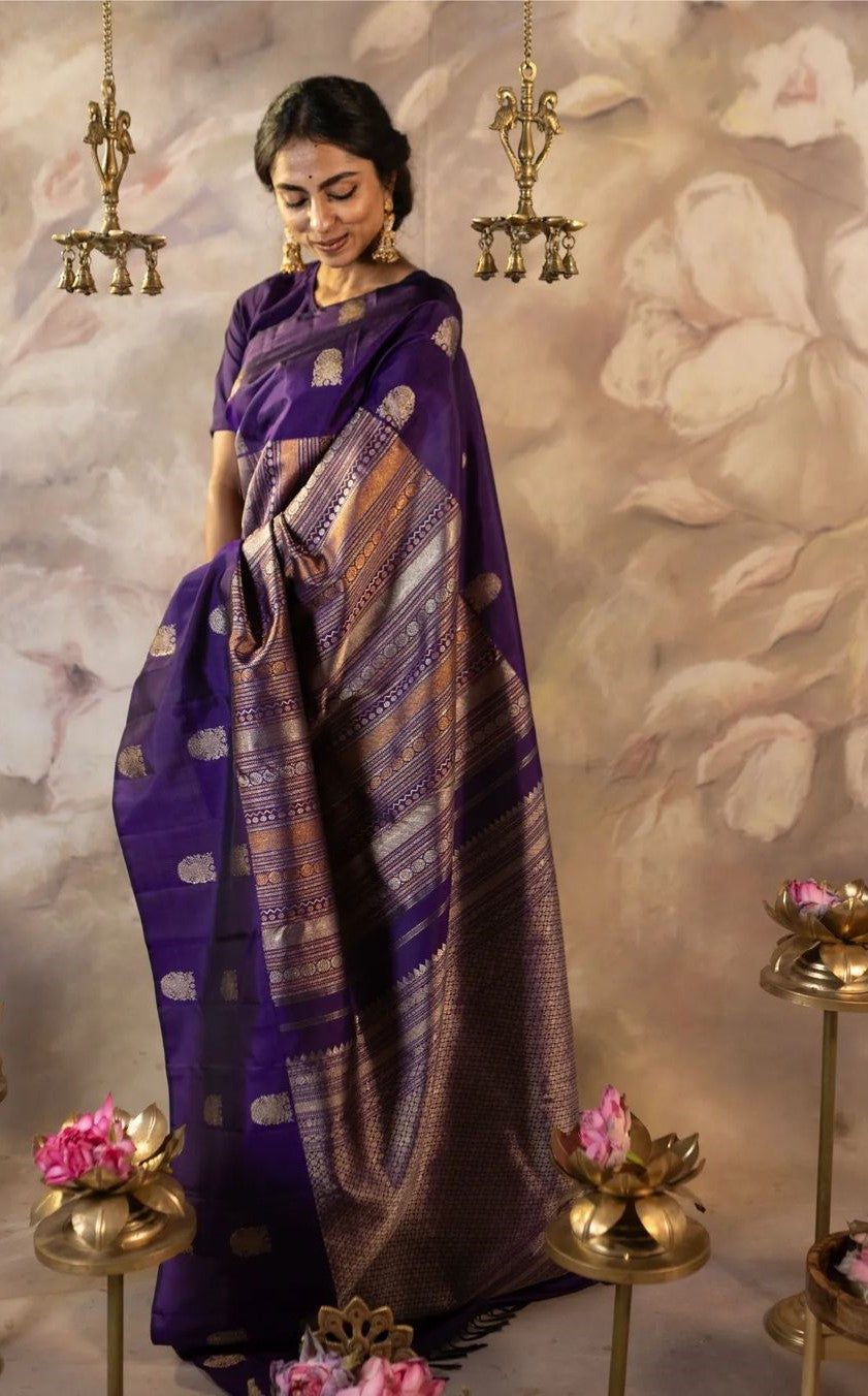 Scintillating Purple Soft Silk Saree With Ornate Blouse Piece