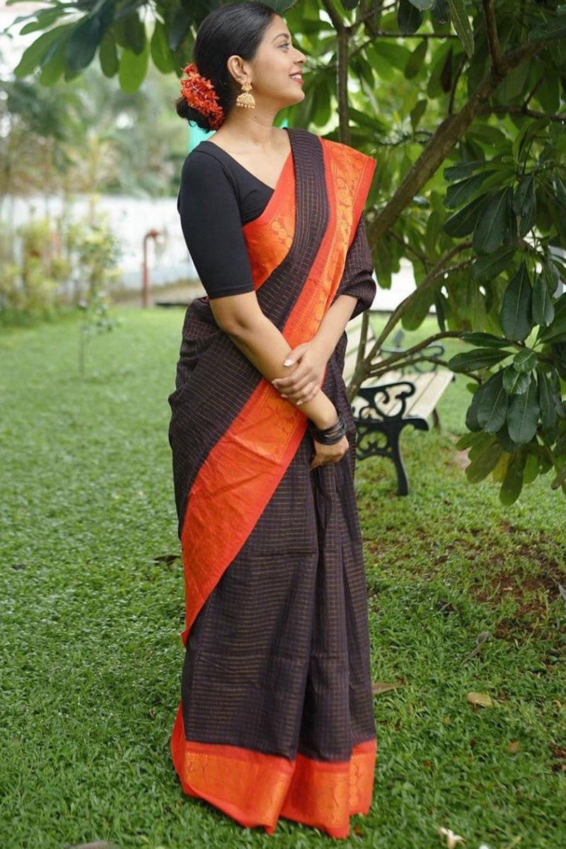 Serendipity Black Soft Silk Saree With Prodigal Blouse Pieced