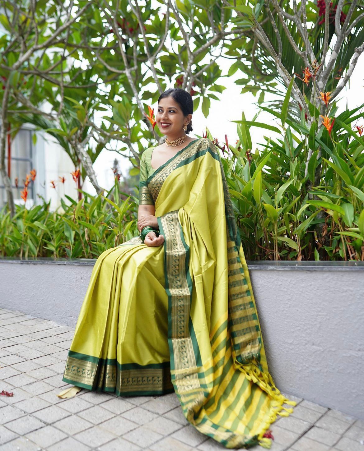 Quintessential Parrot Soft Silk Saree With Skinny Blouse Piece