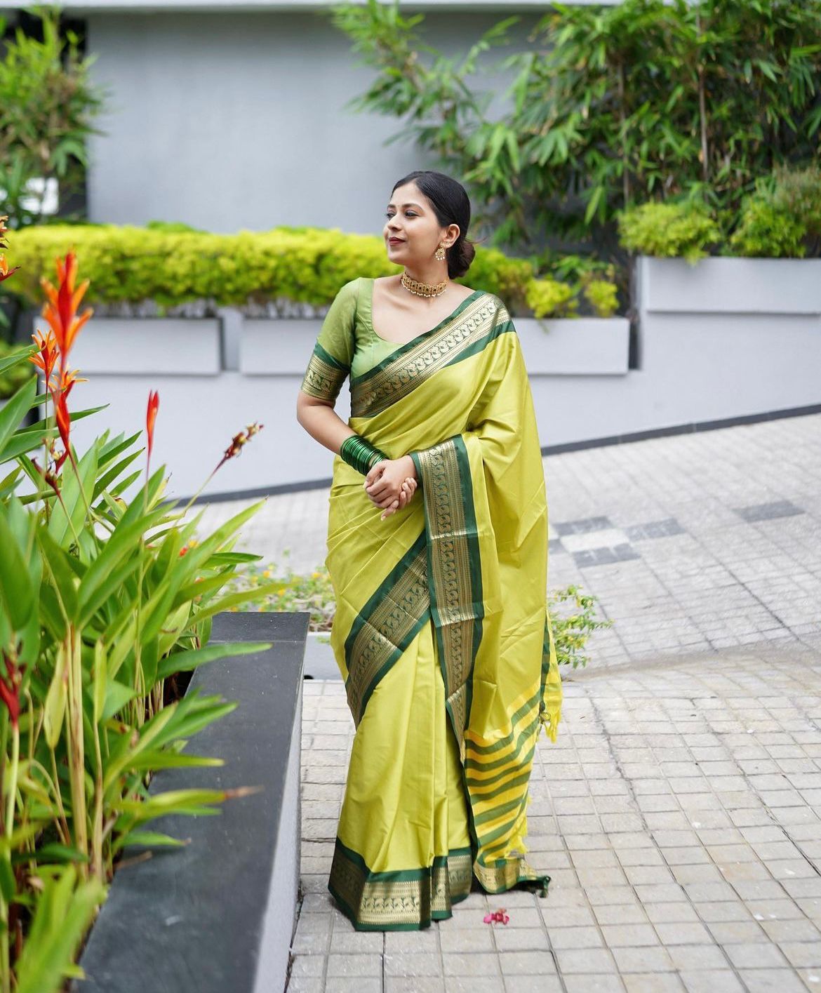 Quintessential Parrot Soft Silk Saree With Skinny Blouse Piece