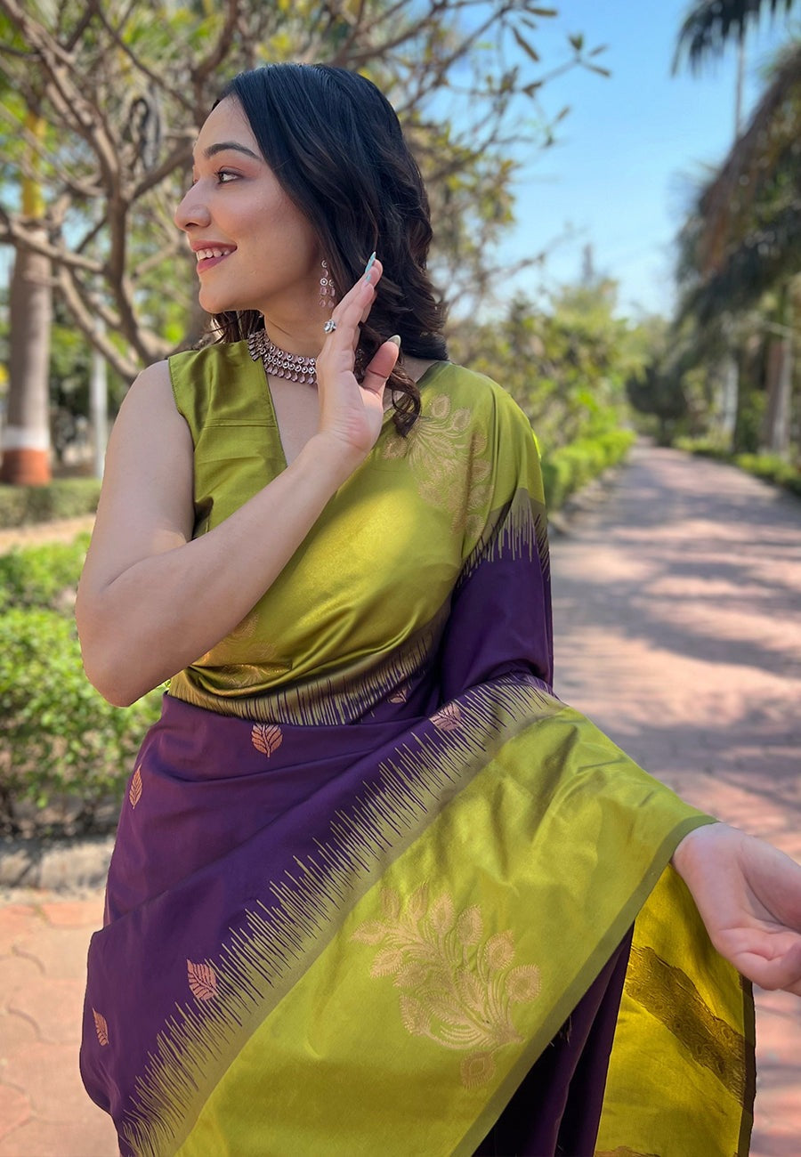 Lagniappe Purple Soft Silk Saree With Chatoyant Blouse Piece