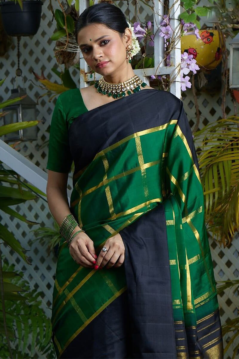 Twirling Dark Green Soft Silk Saree With Bucolic Blouse Piece