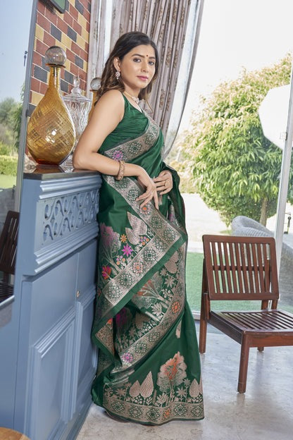 Incredible Dark Green Soft Silk Saree With Pleasurable Blouse Piece