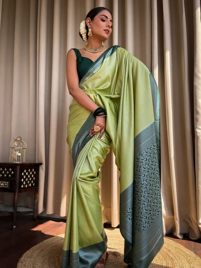 Tremendous Pista Soft Silk Saree With Enthralling Blouse Piece